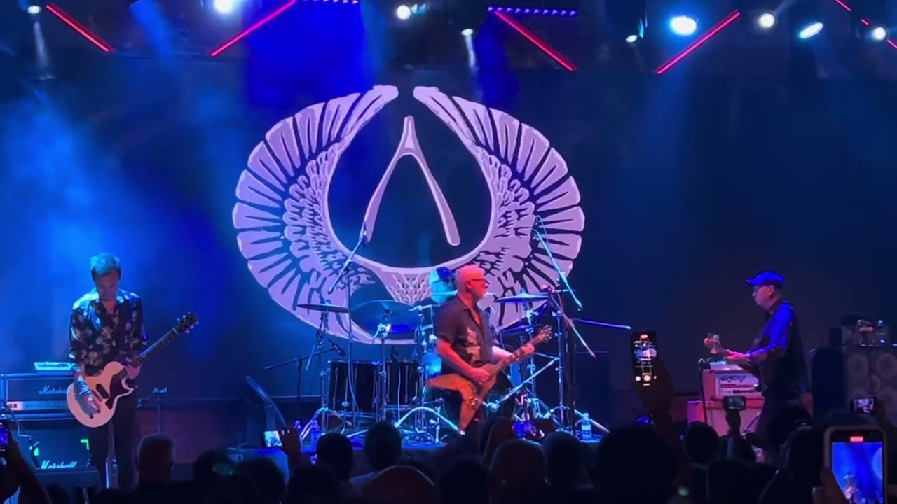 Wishbone Ash - Phoenix (Live) @ IF Performance Hall; Beşiktaş, İstanbul (12.09.2025)
