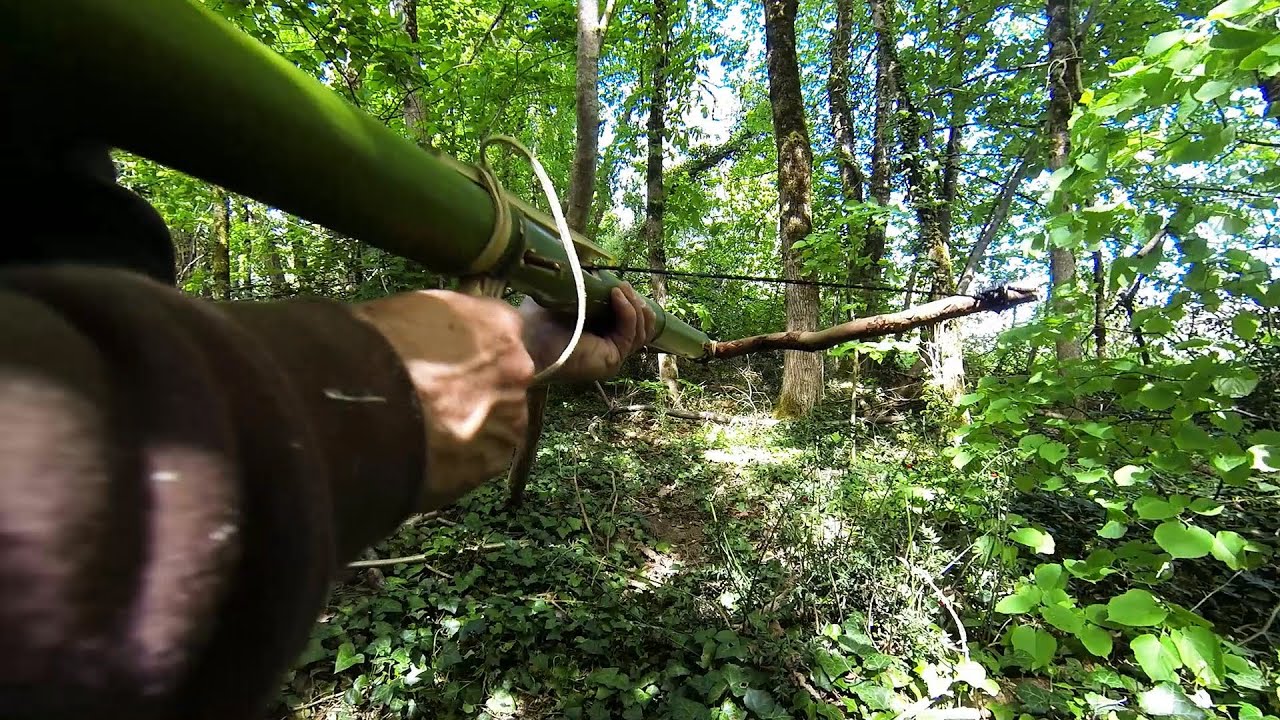 Arbalète en bambou version 2 / Survival crossbow powerfull and accurate.