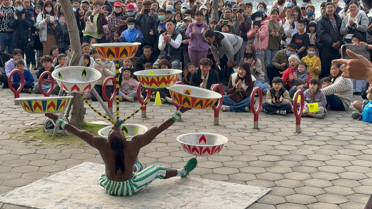 #2026冬日遊樂園#超人力霸王#街頭表演藝術馬戲團1-02