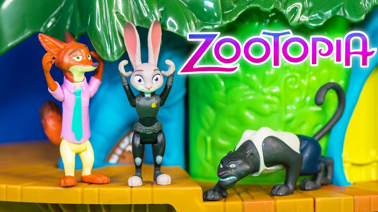 Exploring the Zootopia Danger in the Rainforest District Playset