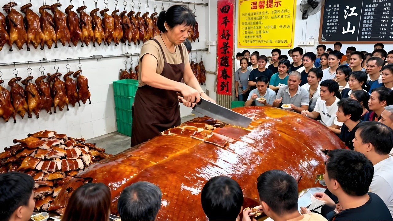 广东江门农庄里吃烧鹅，一整只鹅90元性价比高，每天都爆满#麦总去哪吃