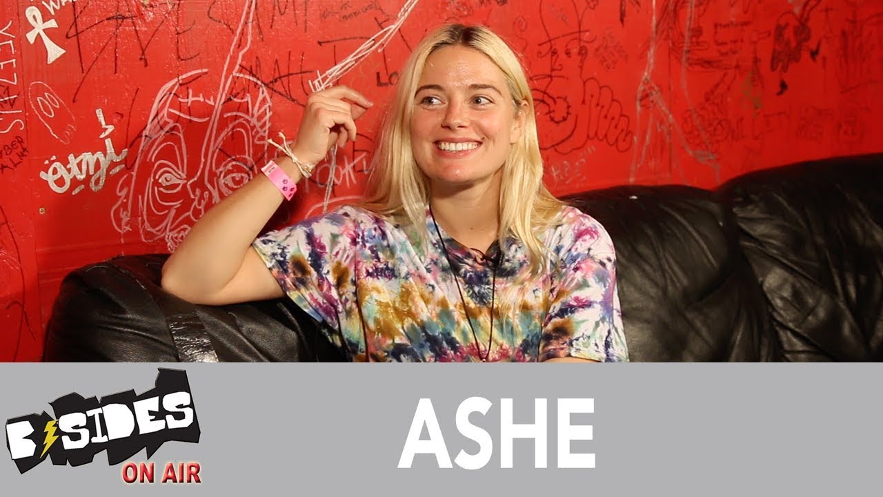 Эш рассказывает о работе с Финнеасом и о том, как он пережил развод