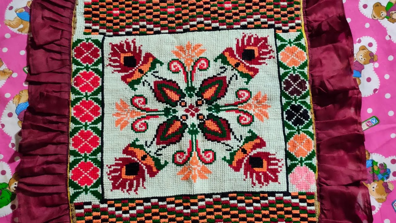 Cross stitch bhorat ashon design/woolen Asan design on jute mat/door mat design