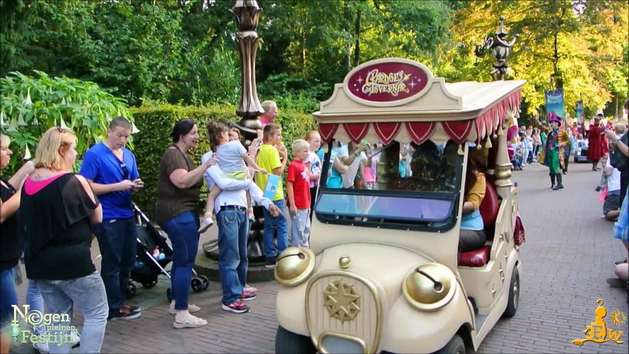 Bonte Zomer Stoet (7) - Negen Pleinen Festijn 2015 @Efteling