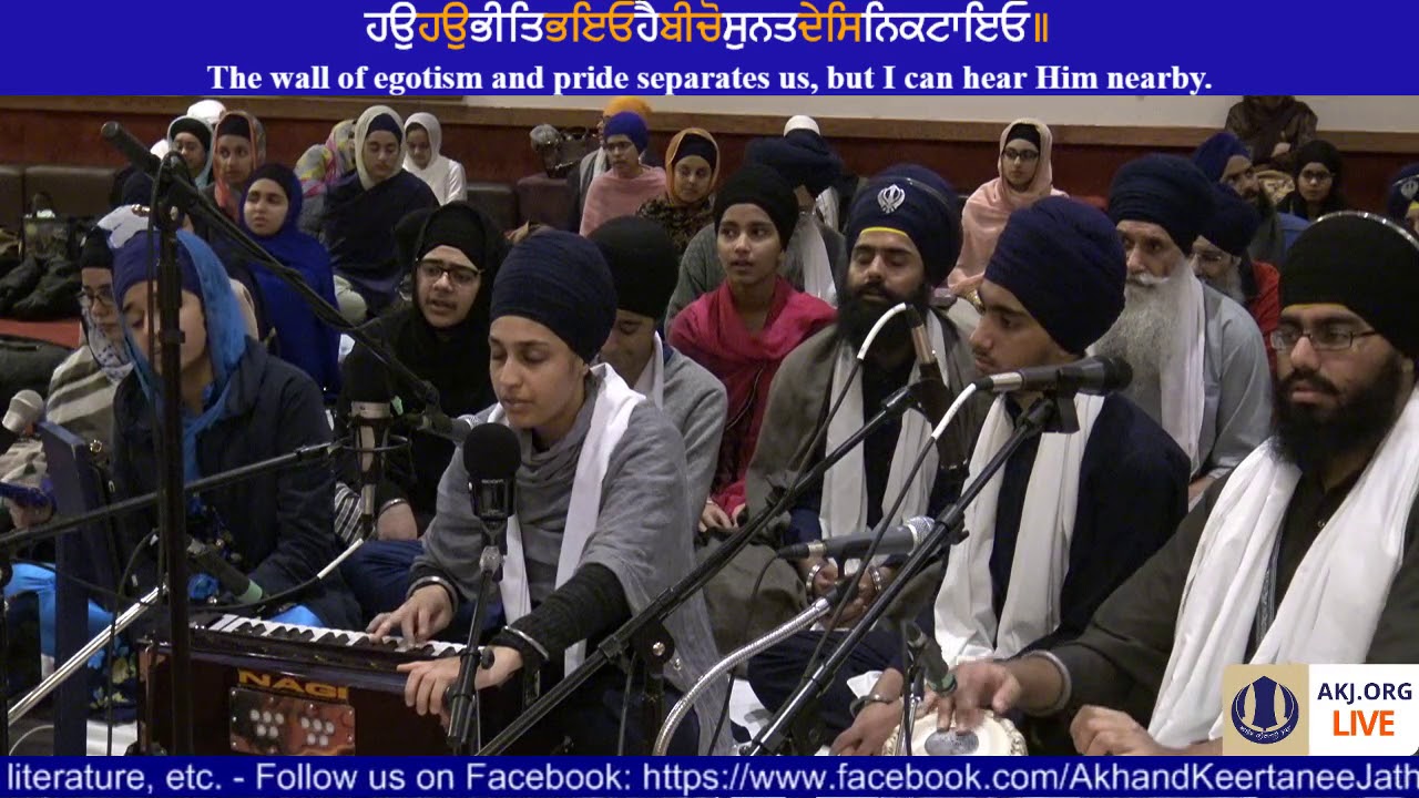 008 Ottawa Nov 2017 Raensabaayee Keertan - Bibi Himmat Kaur Jee Vancouver