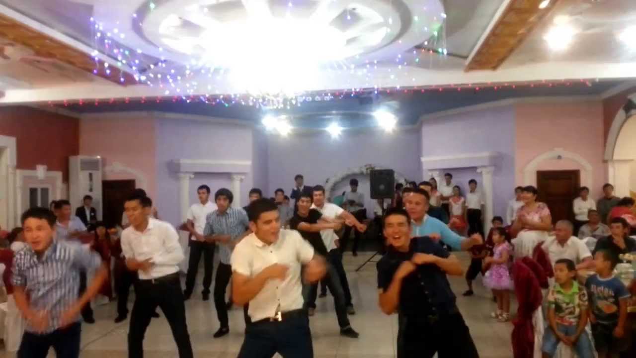 FLASHMOB | Шалқар қаласы | Сериккали мен Эльмиранын тойы