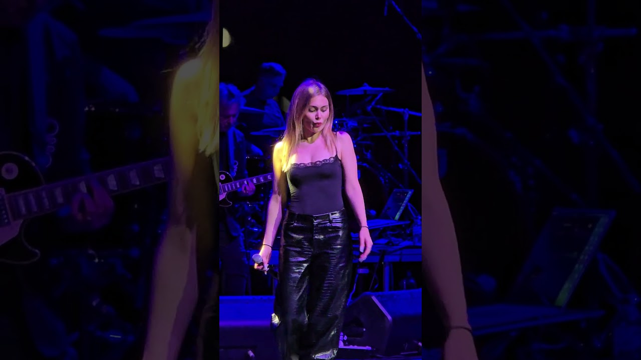 Jasmine Carrisi, daughter of Al  Bano 🎶 🎵 🇮🇹