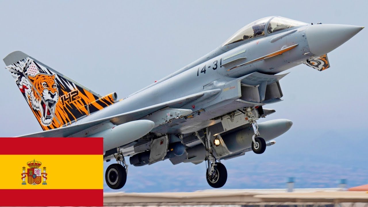Испанский Тигр. Истребители Eurofighter Typhoon на учениях по воздушным боям в США.