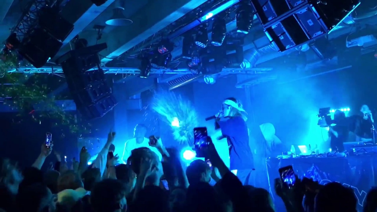 Fricky- Aqua Aura Live in Stockholm