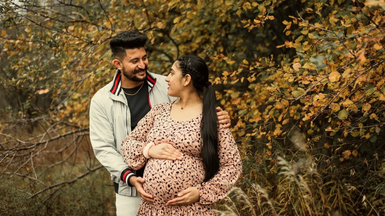 OUR FIRST MATERNITY PHOTOSHOOT EVER!