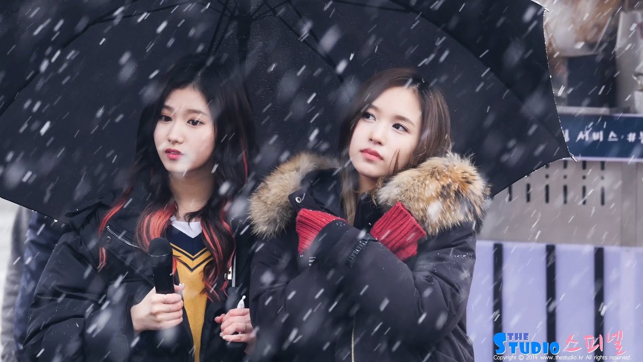 [4K] 161126 트와이스 미니팬미팅 사나 미나 직캠 TWICE Mini fanmeeting Sana Mina fancam by Spinel