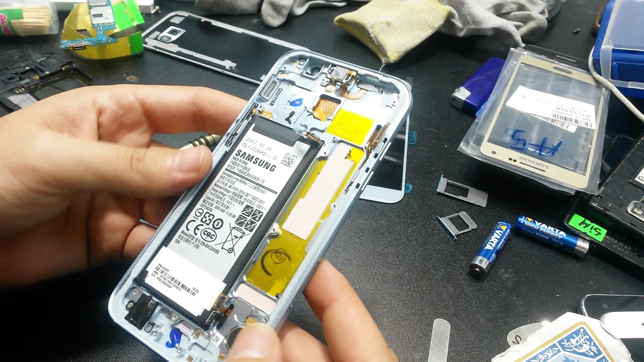 Samsung Galaxy A5 2017 A520 display replacement tutorial