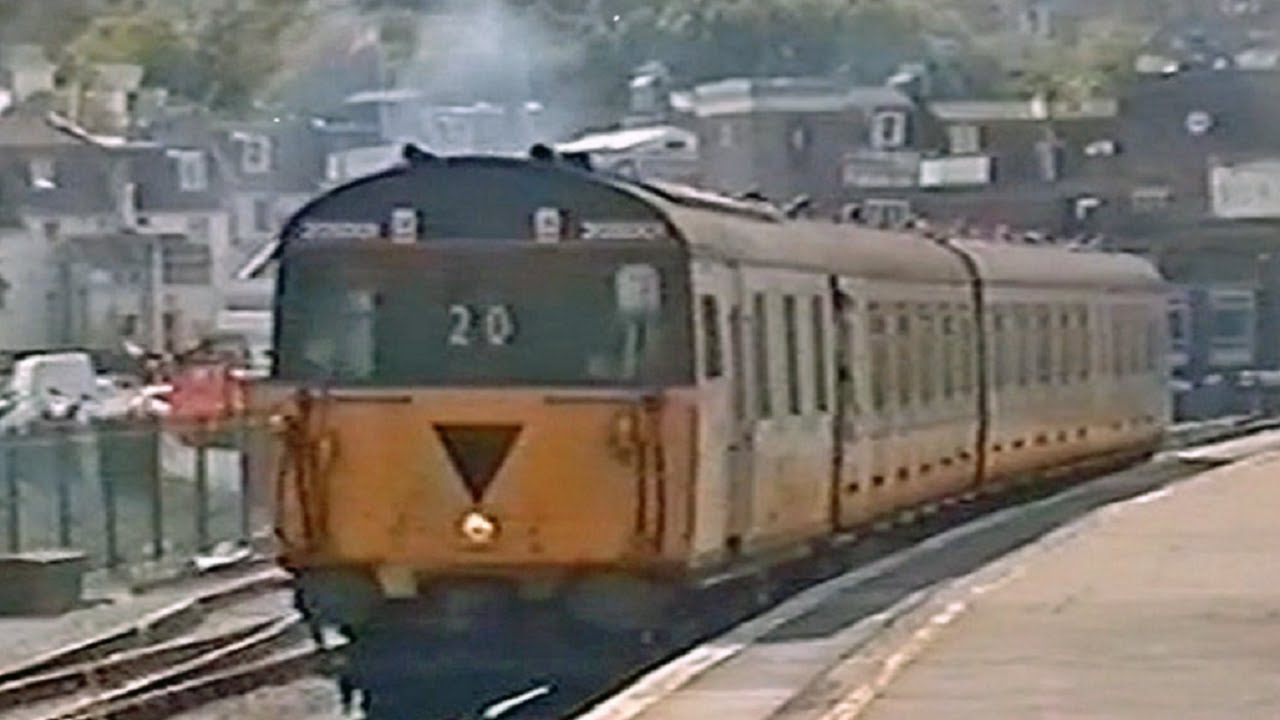 Class 205 DEMU 205001 | Hastings | 1st September 2001