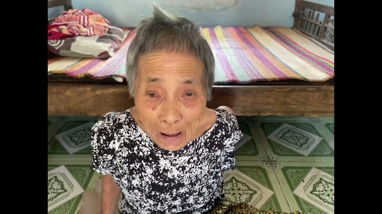Hoàn cảnh bà Cụ Phạm Thị Trọng 3 đời con cháu bi đát quá.