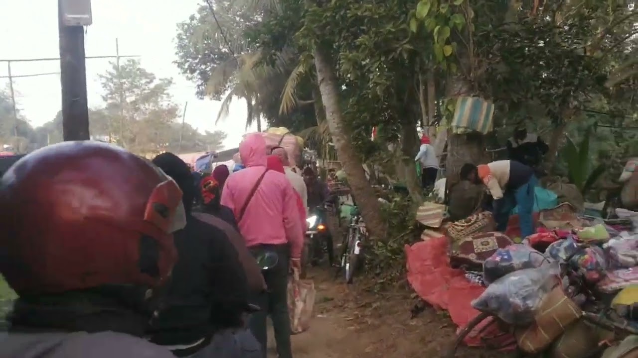 700 বছরের পীর পুকুরের মেলা