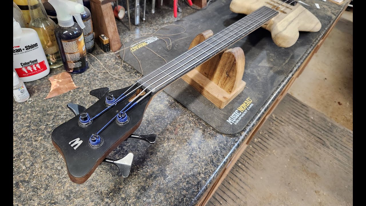 Warwick fretless bass guitar neck mod and new body