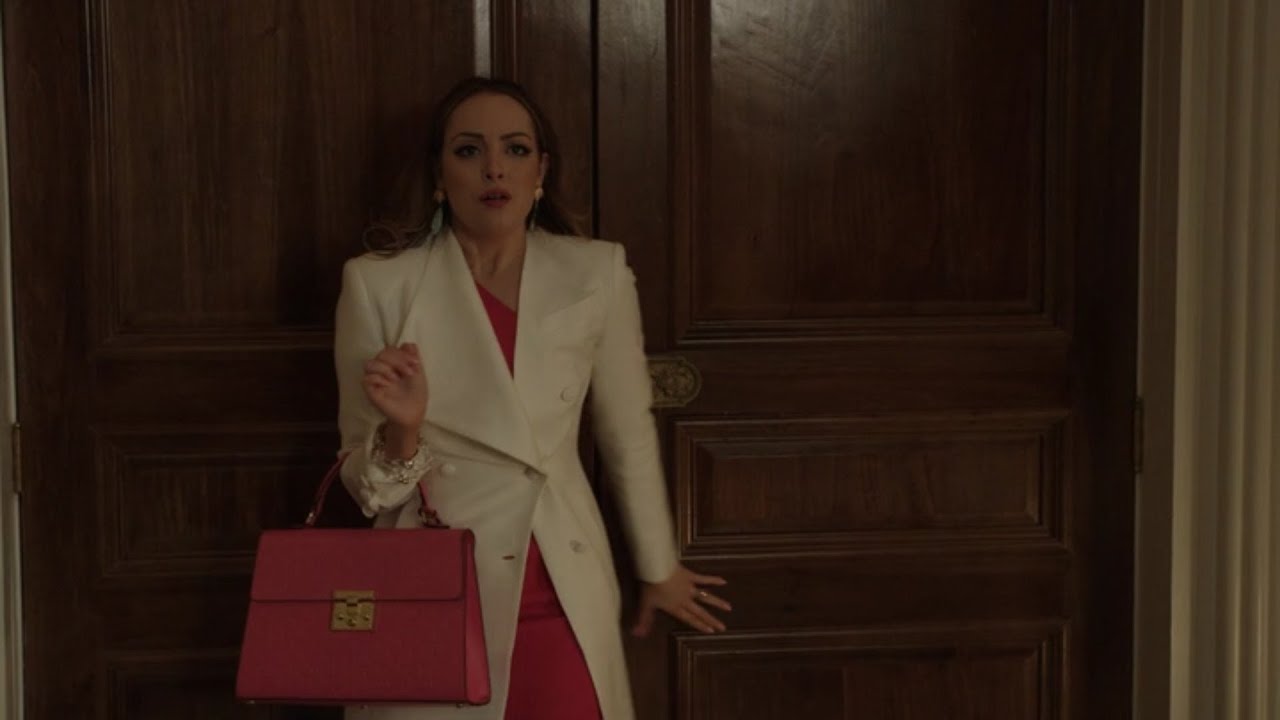 Dynasty 4x03 Review There's No Place Like Home For Fallon