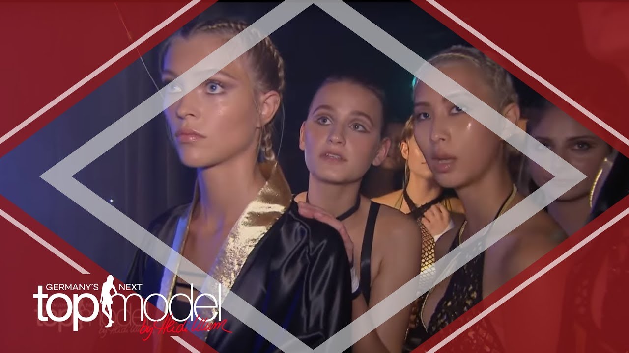 Beinahunfall beim Walk | Germany's next Topmodel 2017 | ProSieben