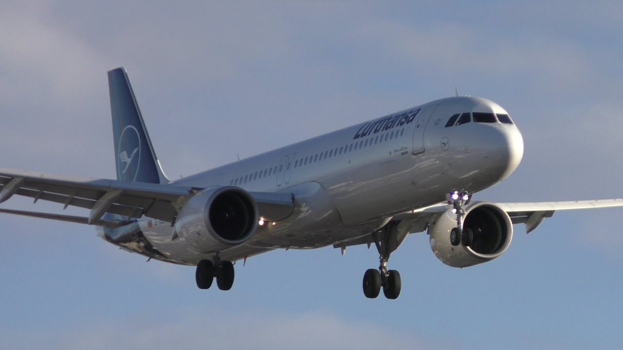 Lufthansa Airbus A321neo D-AIEA 