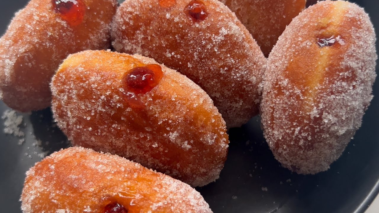 Secrets to Making the Perfect Jam Donuts &ndash; Revealed!