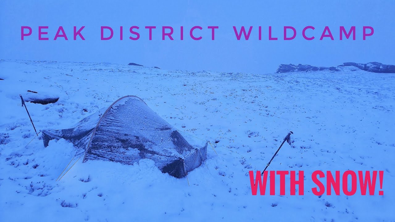 Snowy Wildcamp in the Peak District in the Tarptent Scarp 1