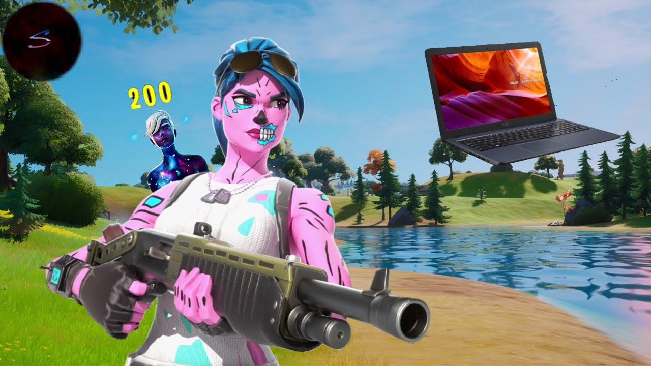 We recruited the best laptop player 💻 ( introducing Space Kuku )