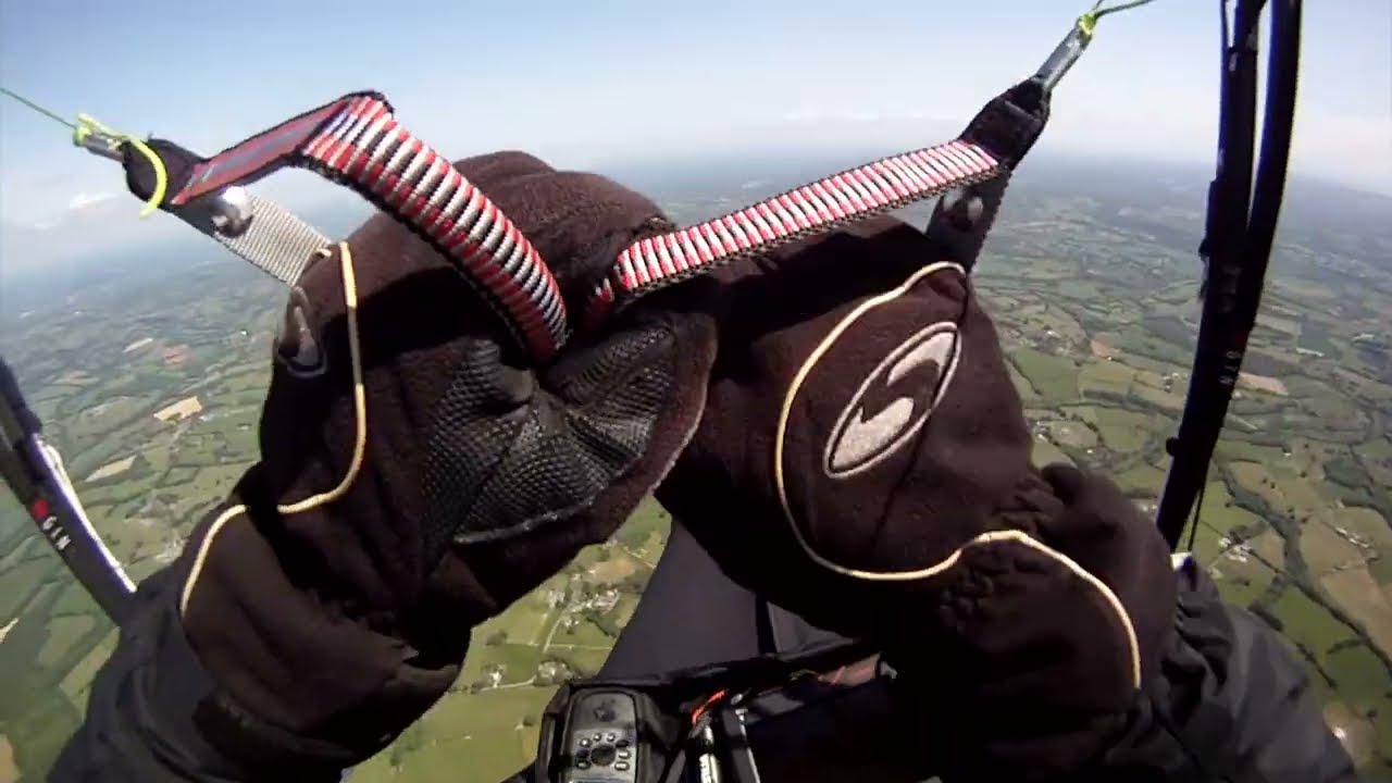 Two flights from Devil's Dyke with Flybubble Paragliding
