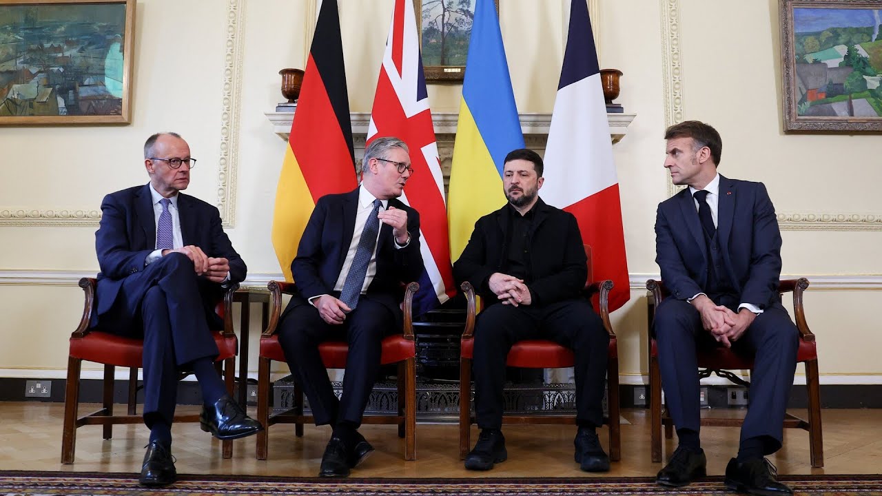 Zelensky meets with Starmer to discuss ceasefire with Russia
