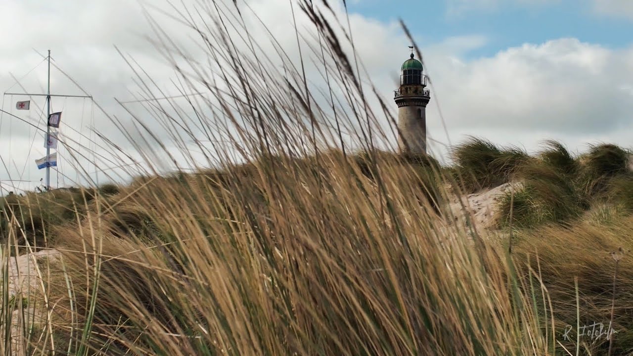 Warnemünde und Schiffe