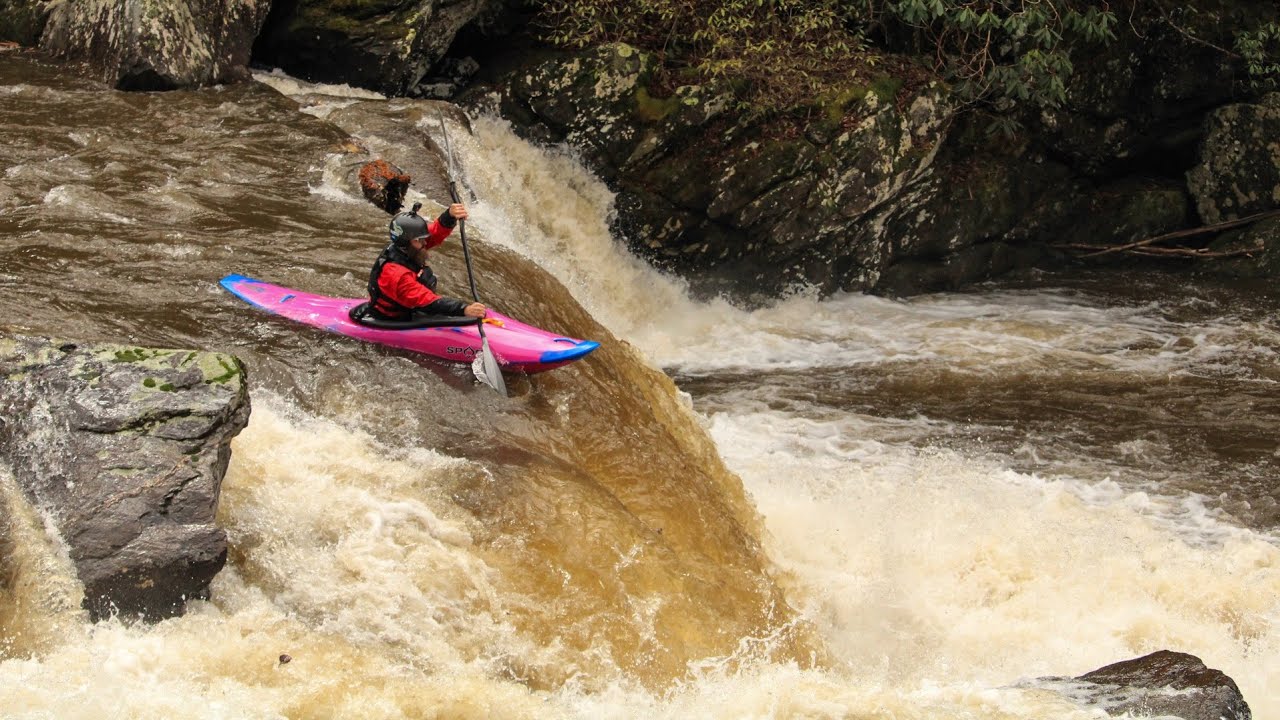 Kayaking Cheoah in the Barracuda 