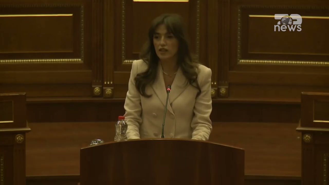 Albulena Jashari zgjidhet kryetare e kuvendit të Kosovës/ Pamje live nga Prishtina