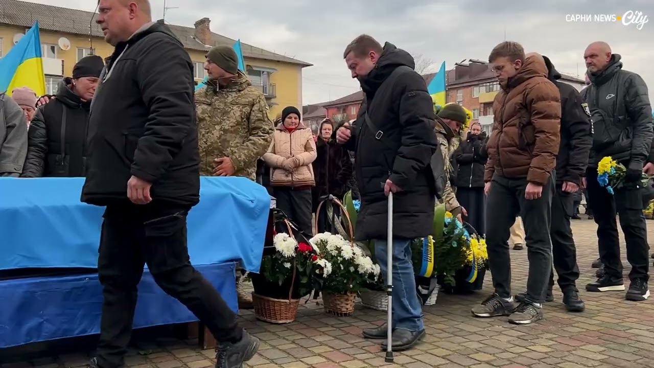 У Сарнах попрощалися з сержантом Миколою Білотілом