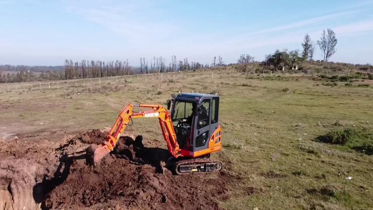 MINI EXCAVADORA EVERUN ER 18