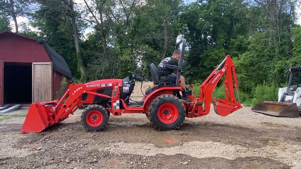 For Sale 2021 Kubota 2601 w/Backhoe