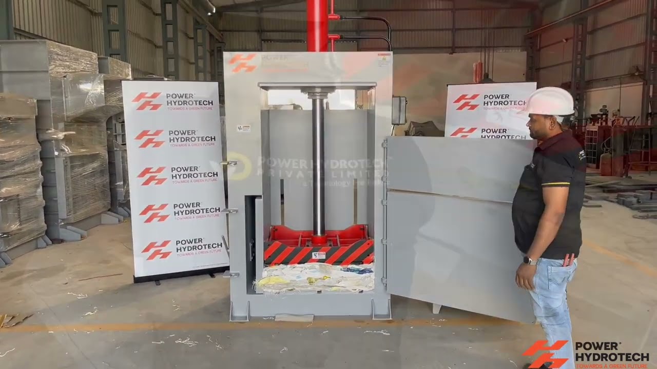 Paper // Plastic // Raffia // Vertical Baling Press Machine