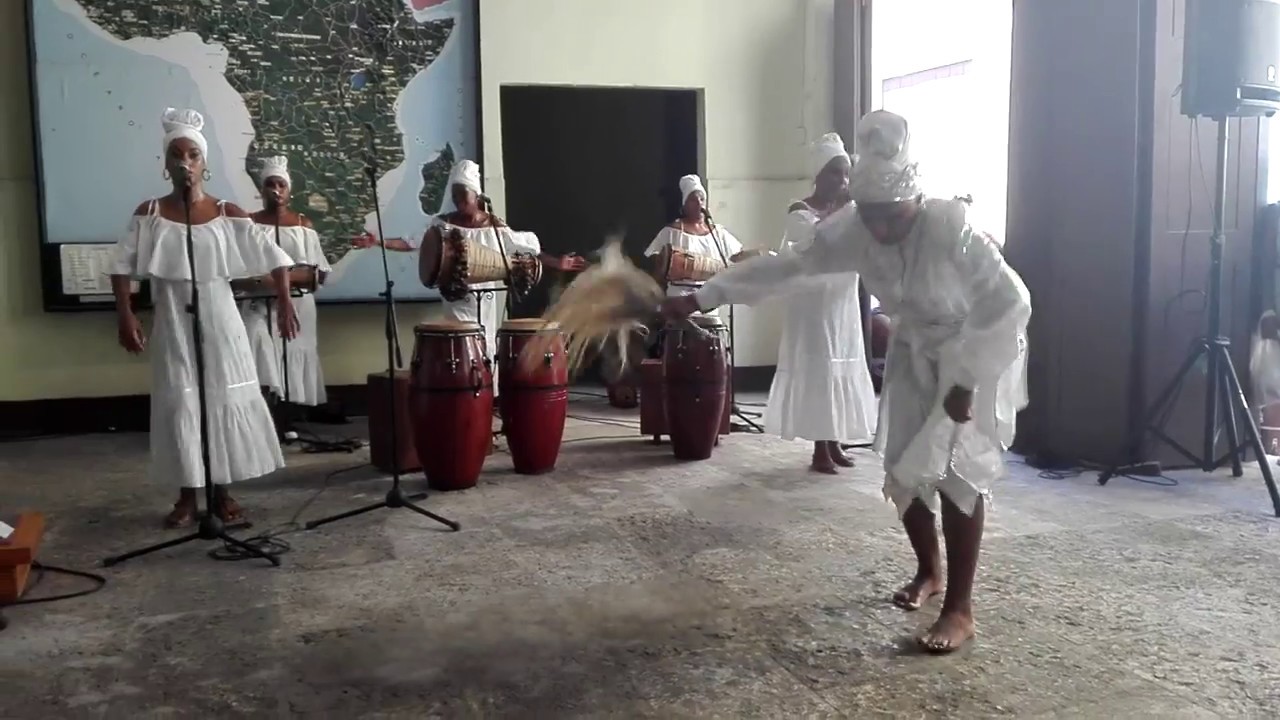OBATALÁ. SANTO MAYOR. OBINÍ BATÁ EN CASA DE ÁFRICA, LA HABANA VIEJA...