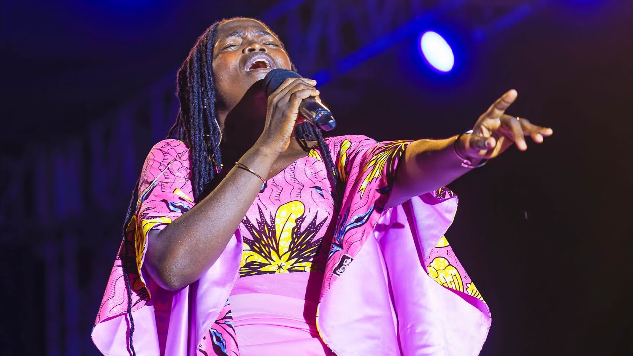 Adoration live cotonou ANNA TEKO