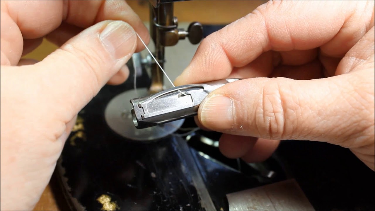 Loading Long Bobbin Singer VS2