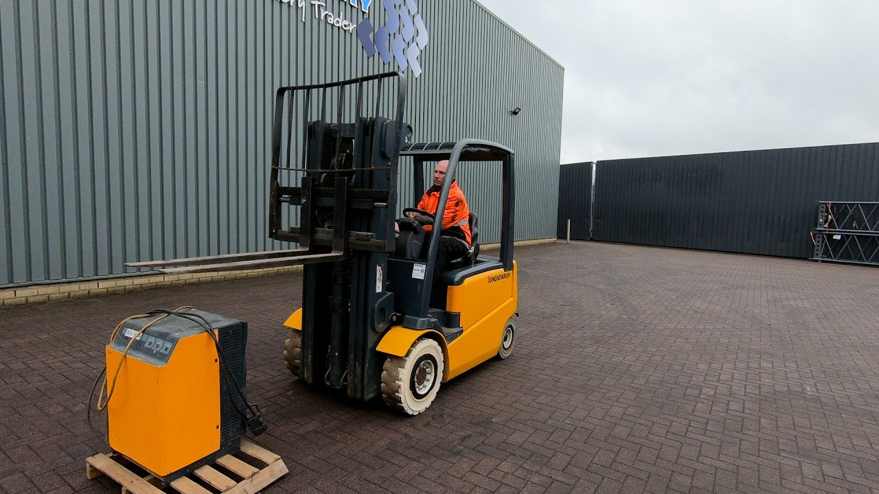 Jungheinrich EFG425K 2009