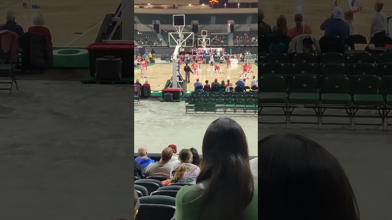 Harlem Globetrotters Game Entrance 