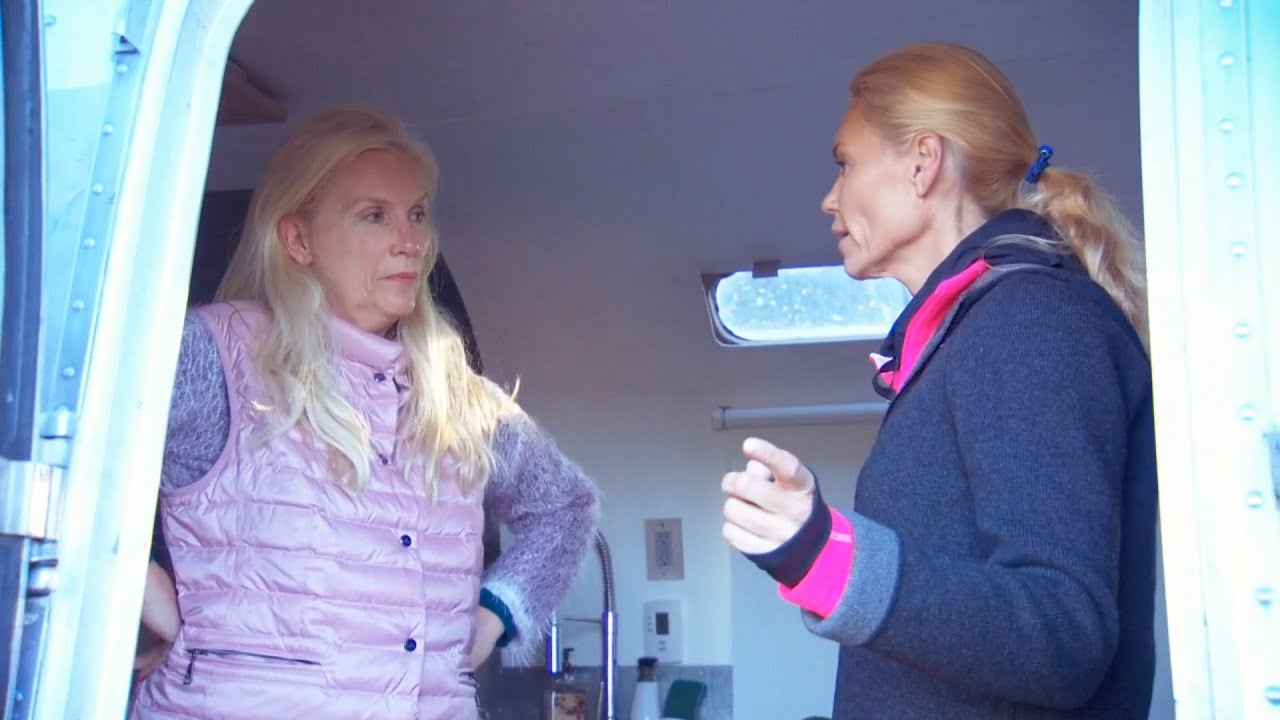 Gunilla På Glamping (Del 2) - Svenska Hollywoodfruar (S12 Ep5)