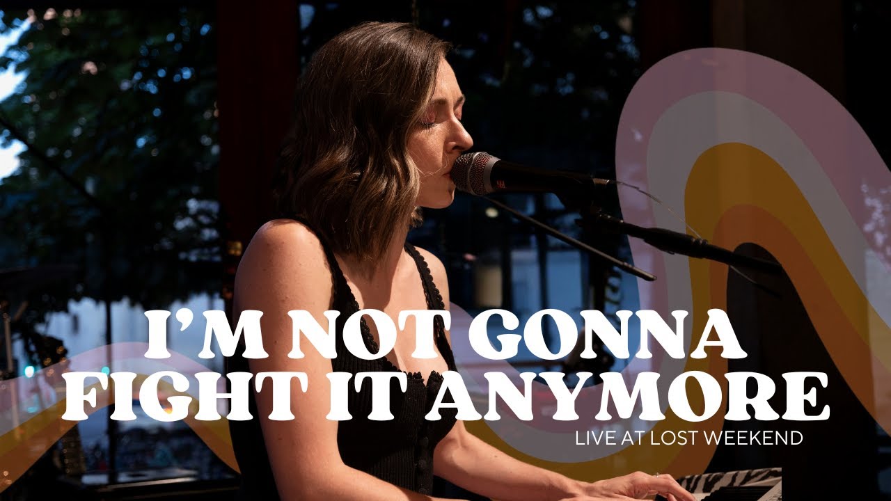 Caro Kelley | I'm Not Gonna Fight It Anymore (Live at Lost Weekend)