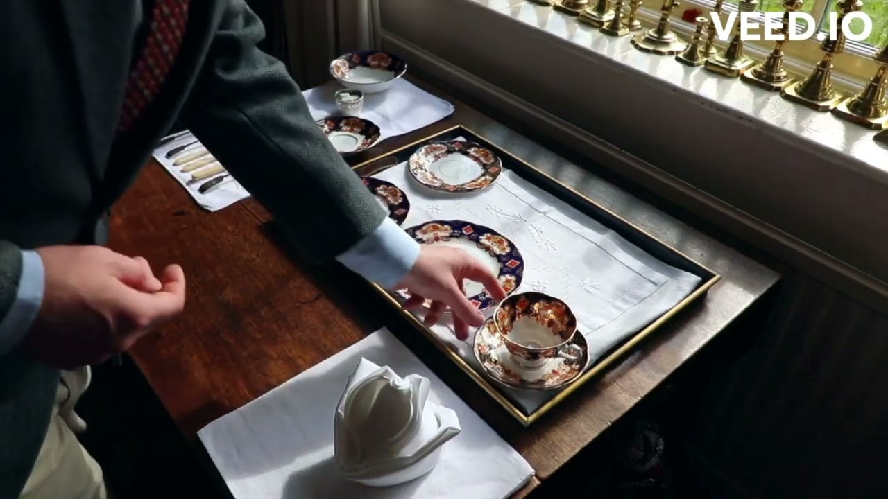 kelompok 12 room SERVICE tray setup
