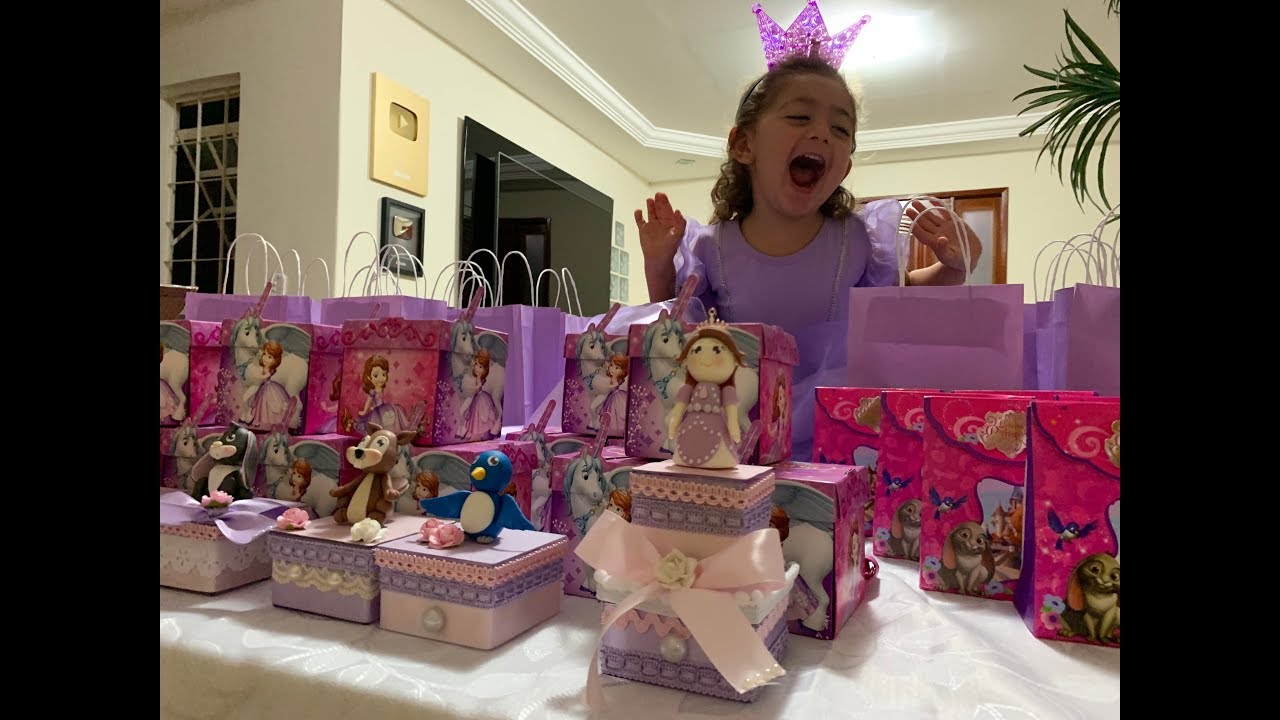 Preparativos para o aniversário da Sofia