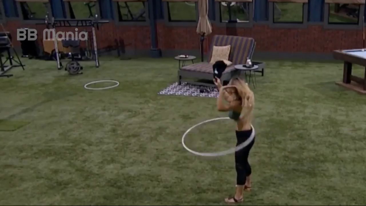 BB19 - Alex Gets Her Knickers In A Knot | Big Brother Live Feed Clip