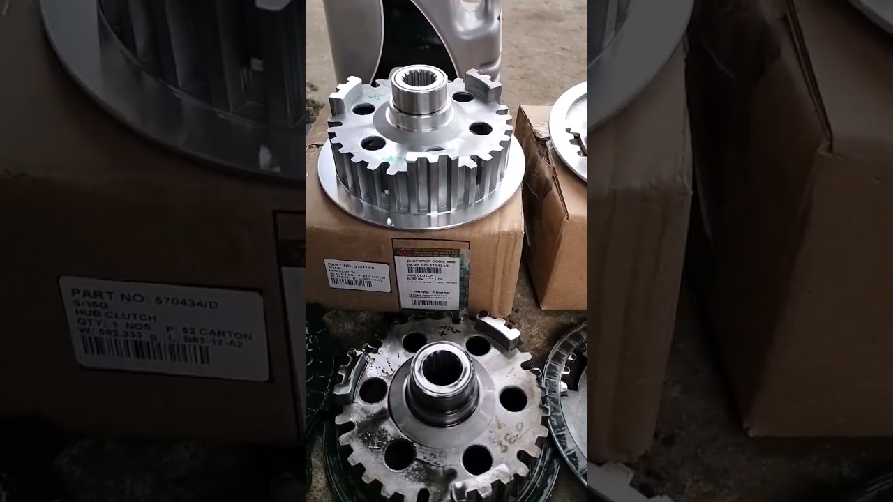 Clutch Assembly Change Classic 350 #bikeride #bikelover #royalenfield #himalayan #share