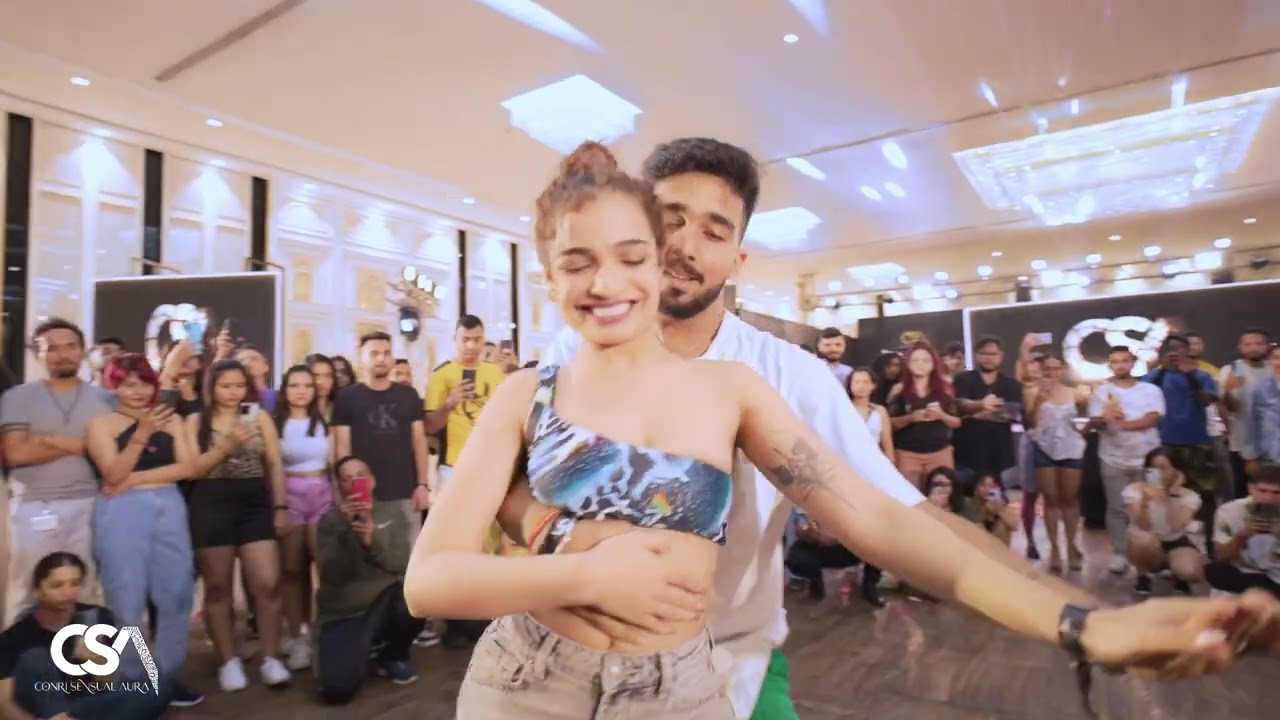 RAGHAV & GENEVIEVE | BACHATA DEMO | CONRI SENSUAL AURA