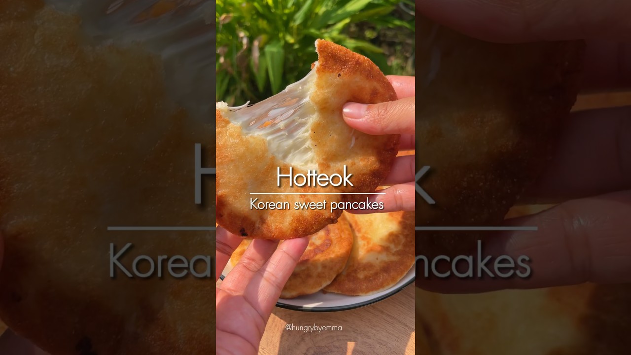 Hotteok (korean sweet pancakes)