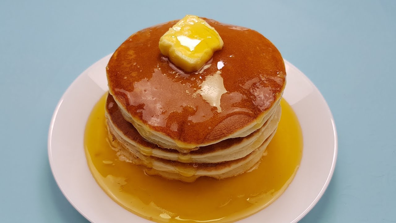 Clatite americane pufoase si moi (reteta simpla cu lapte)