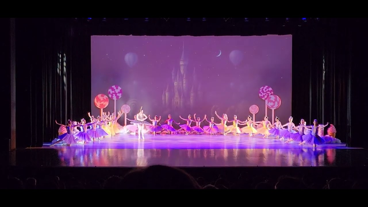 20251207 SDBL Nutcracker - Dance of the Hours